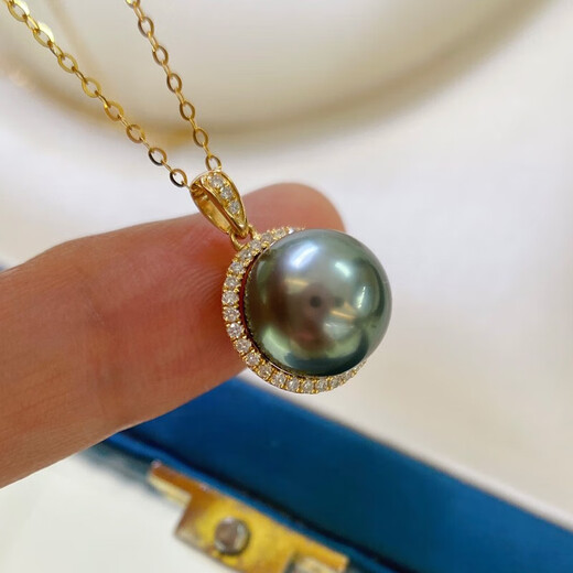 OINE10-11mm Tahitian black pearl pendant, 18K set with diamonds, sunflower, round bright light and slight imperfections, as a gift for your lover