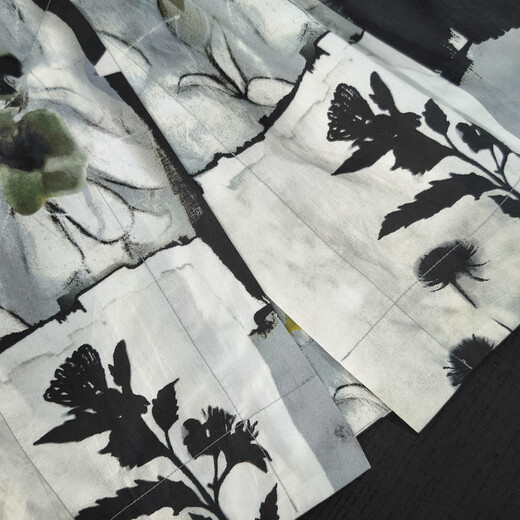 
MeiYANG (MEIYANG) Flower Market Skirt Plant Aesthetics Laiser Print Medium-Long Blossom Skirt Black Print XL