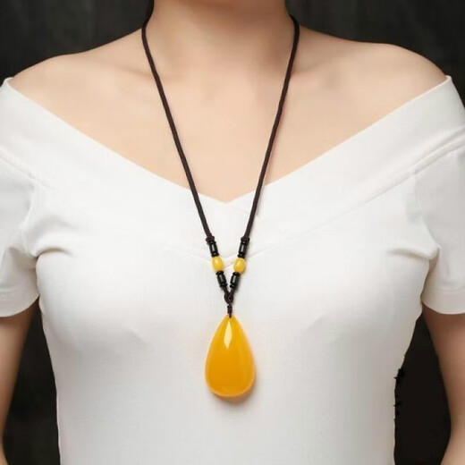 Mu Huanshi wax beeswax pendant sweater chain natural amber raw stone chicken fat yellow water drop necklace for men and women (with national inspection certificate) black material water drop pendant with fashionable cotton rope style