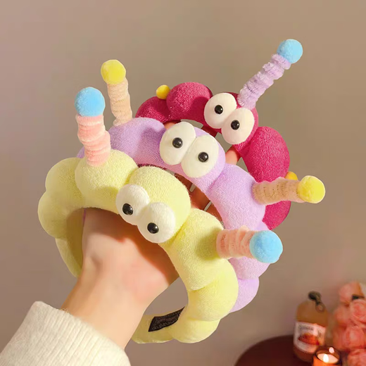 SNQP Cute and Funny Sponge Hairband Women's Face Washing Headband High Skull Top Hairpin New Face Washing Anti-Slip Pressure Hair Accessories Funny Big Eyes Hairband Yellow One Pack