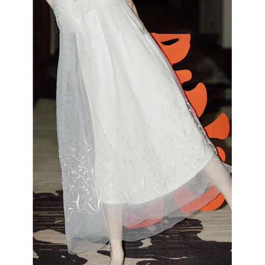 Saimandie bride dressing gown female streamer French wedding light wedding dress bride bridesmaid niche light wedding dress white morning shot dress white M recommended 120Jin Jin equal to within 0.5 kg