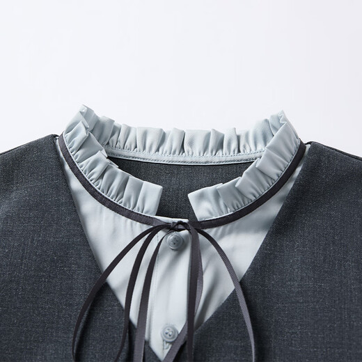 Xiangying francés Falso falso de dos piezas Vestido que abraza la cintura para mujeres 2025 Autumn New Stand Collar High Intelligence Suparing Falda de manga larga Gray M 160/84a/95-110Jin [Jin equivale a 0.5 kg]