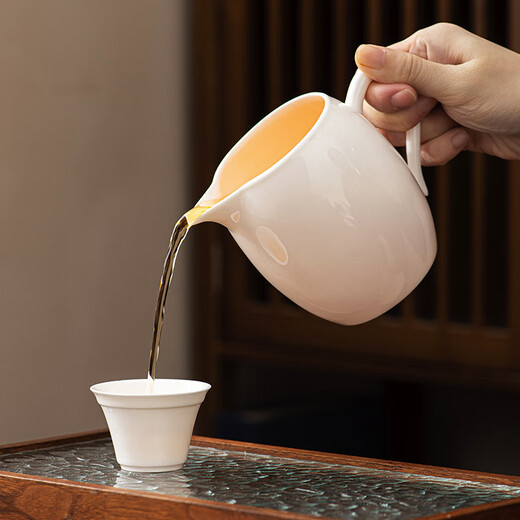 Yuanxi 500ml large mutton-fat jade fair cup tea drain integrated filter ceramic thickened tea divider set high-end mutton-fat jade fair cup + Yushun tea drain set