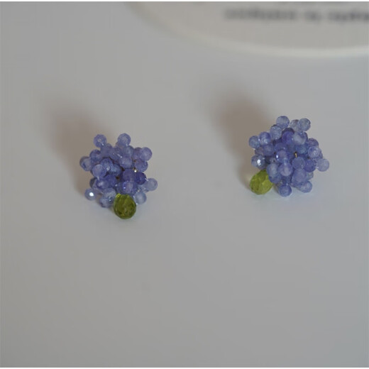 DL 1998 Fat Donglai quality tanzanite earrings, natural lavender color, rich green peridot, natural color matching, a pair of gold-plated earrings