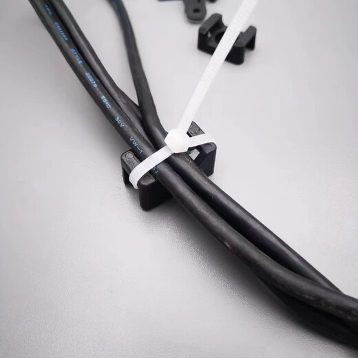 Tuanzhiyuan wire holder saddle-shaped tie holder screw hole type cable tie holder cable fixing clip HC HC-2S black 100 pieces
