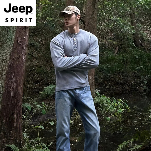 JEEP SPIRIT American Henry shirt long-sleeved T-shirt men's autumn and winter tough guy fitness training showing muscle sports sweatshirt inner layering shirt light gray S (suitable) 85-100Jin Jin equals 0.5 kg
