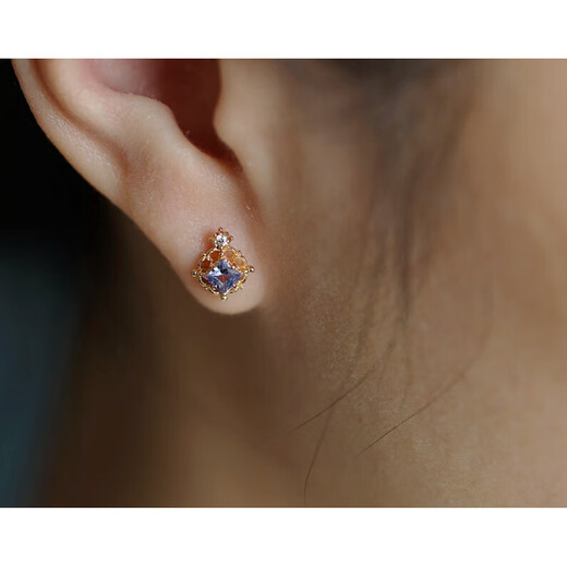 DL 1998 Fat Donglai quality tanzanite ring Evening Star Romance Exquisite and compact mini Princess Fang Tianran 925 silver necklace Hong Kong No. 8