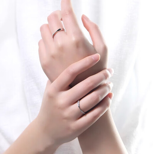 DR Platinum Couple Ring pt950 Platinum Knot Engagement Fashion Ring Valentine's Day Birthday Gift for Girlfriend Mobius Ring Default Live, Close