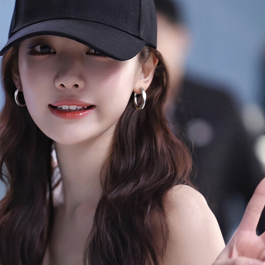 Xiangnan 999 silver needle hoop earrings, high-end women's hoops, 2025 new popular ins niche light luxury earrings, earrings, earrings, 999 silver needle hoop earrings, small size (pair)