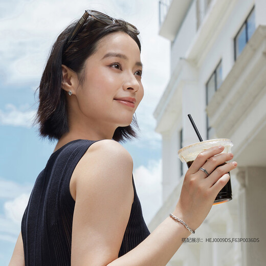 Lukfook Jewelry Couple Gift Platinum Earrings Black Diamond Rubik's Cube Platinum 950 Hand Brushed Men's and Women's Earrings Total Weight Approximately 3.77 Grams