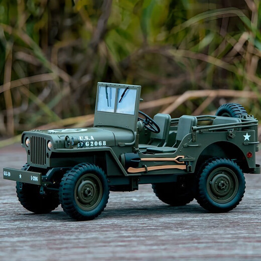 Jingxuan remote control car rc small full scale remote control Sri Lanka simulation truck off-road four-wheel drive into a children's electric car military green jeep carport model requires manual assembly dual batteries (remote control battery + one-year warranty)