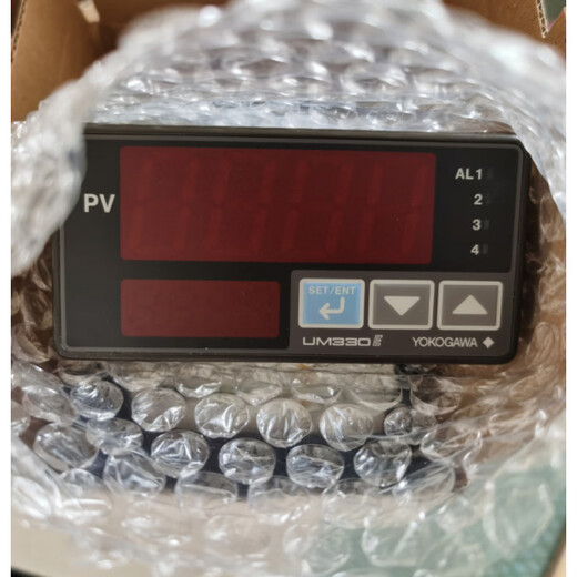 Original Yokogawa temperature controller UM330 UM330-00 S4 S3