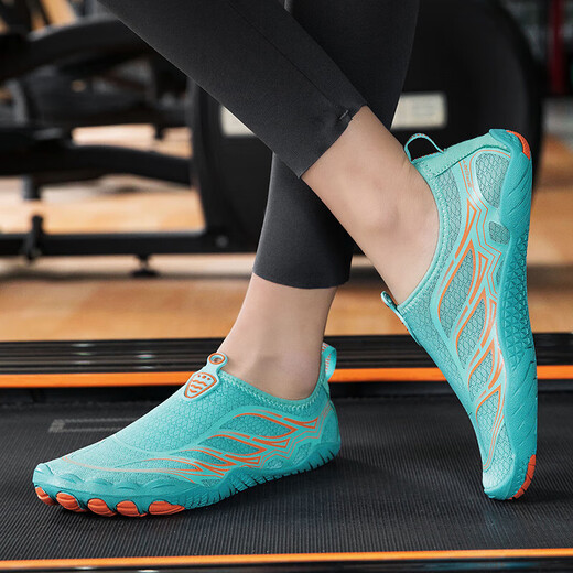 Outdoor river tracing shoes, quick-drying non-slip men's and women's wading shoes, beach hiking and fishing couples fitness yoga shoes L8203 white 44