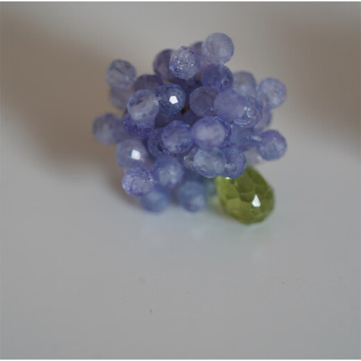 DL 1998 Fat Donglai quality tanzanite earrings, natural lavender color, rich green peridot, natural color matching, a pair of gold-plated earrings