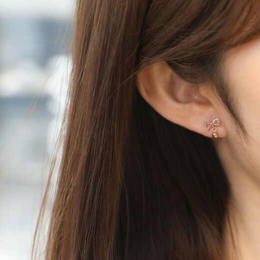 Chow Sang Sang 18K color gold stud earrings, mint series bow, women's model 92795E pricing