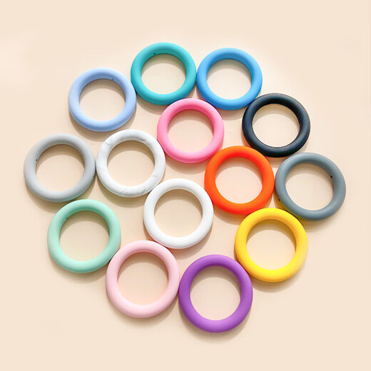 Silicone teether food grade hole ring chewing gum for babies to prevent falling off during oral period, orange 1 pack