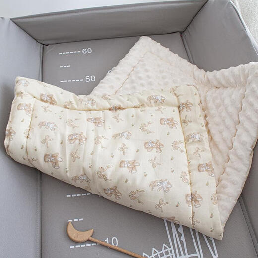 Baby table nursing table cotton mat newborn mattress pure cotton table accessories baby changing table sleeping pad Moon Bear Class A changing table mat 40*70