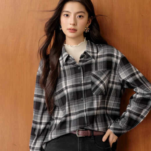 SEIFINI Hong Kong style retro commuter shirt 2025 autumn and winter new contrast color plaid long-sleeved temperament lapel top for women black M