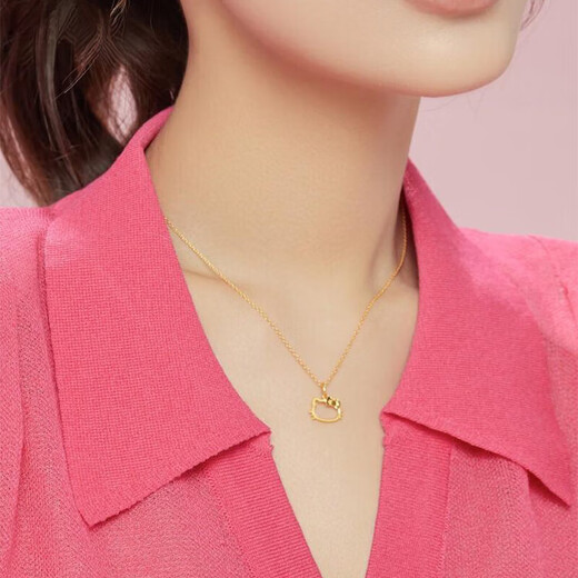 Chow Tai Sang gold pendant pure gold 999 Hello Kitty head Hello Kitty necklace clavicle chain Valentine's Day birthday gift to my girlfriend Birthday gift to my girlfriend