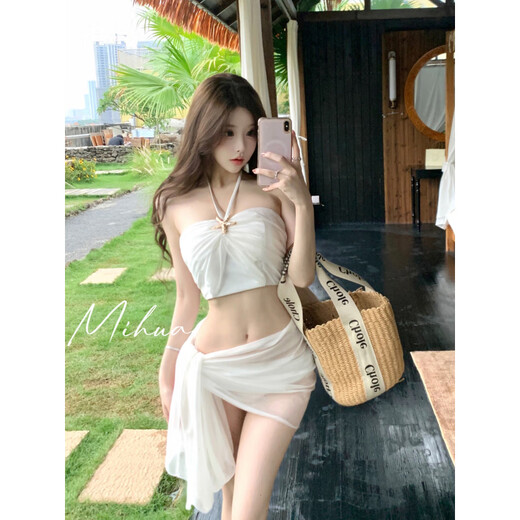 Beautiful swimsuit for women 2025 new super fairy ins sexy pure desire bikini three piece set for seaside vacation white XL weight 116-130