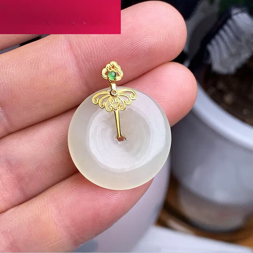 Quan Yin 2025 new 18k gold accessories diy buckle safety buckle clip buckle K-plated jade inlaid green cabochon jade pendant flat