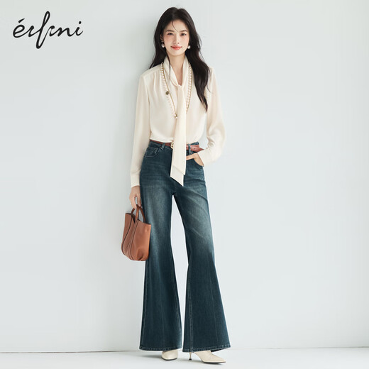 
Evely Jiang Xin endorses basic silhouette V-neck streamer shoulder-covered pleated cuffs pearl button fashion top 2025 autumn suit warm velvet white M 105-115Jin [Jin equals 0.5 kg]