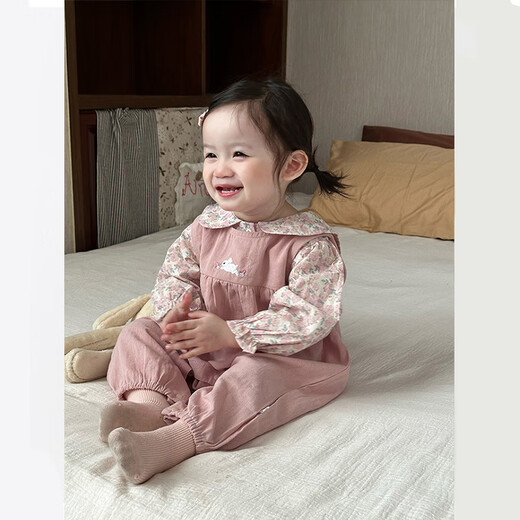 Xinnan Baby Autumn Clothes Winter One-Year-Old Girl Toddler Clothing Doll Collar Shirt Overalls Two-piece Baby Clothes Pink Floral Bunny Suspender Set 90 Codes