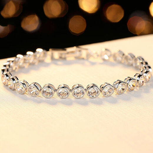 PT950 Platinum Bracelet Women's Platinum Ocean Heart Light Luxury Versatile Temperament Bracelet Chinese Valentine's Day Birthday Gift Bracelet D-E/Extreme White 0.3 Carat VVS/Extremely Slightly Flawed Four Claw Bracelet