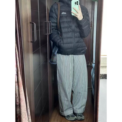 Yunxing Down Jacket Women's 2026 New Spare Ribs Short Style Lightweight Winter Thickened White Duck Down Casual Sports Hooded Jacket Gray S 80-115Jin Jin is equal to 0.5 kg