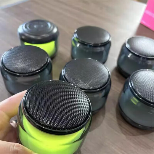 Internet celebrity transparent colorful Bluetooth speaker home outdoor subwoofer speaker high volume mini Bluetooth speaker S001 colorful mini speaker 3 light effect switching
