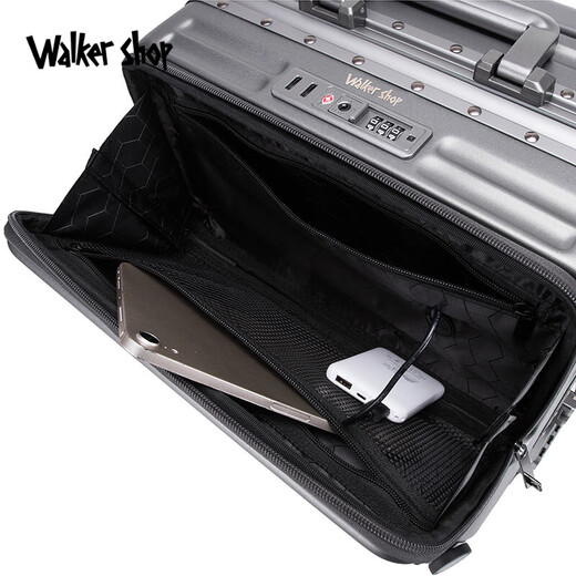 Walker Shop Front Открыть новый чемодан