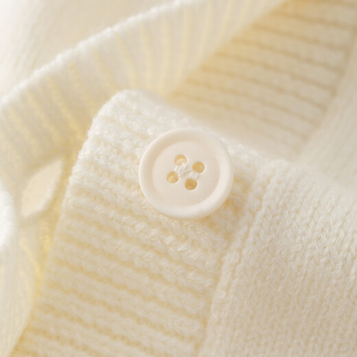 Inman (Inman) Fashion Simple Cable Sweater Jacket for Women 2025 Autumn Loose cómodo suave glutinoso Flower tridimensional Cardigan Light Apricot M