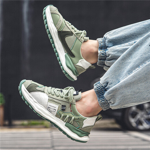 Zapatos para hombres Langyanxuan 2024 zapatos nuevos para los zapatos de papá de la running de otoño y el invierno de los hombres para los zapatos de papá resistentes a la ropa para hombres sin deslizamiento.