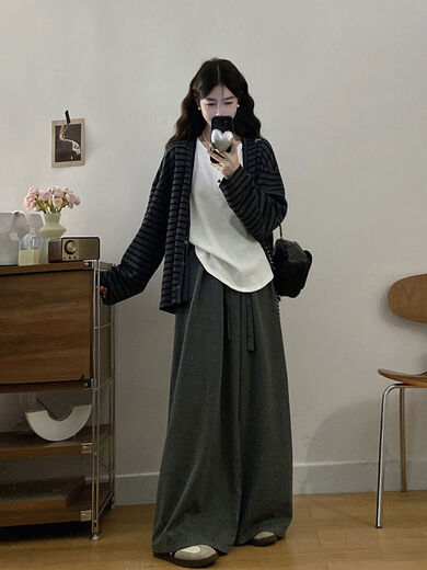 A complete set of plus size lazy style autumn outfits for slim and relaxed casual jackets, vests and wide-leg pants suits for women. ++2025ootd outfits. A complete set of ootd outfits. L L Reference 105-120Jin Jin is equal to 0.5 kg. Wear within 0.5kg