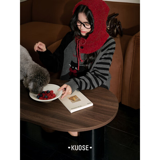 Wide gray design striped long-sleeved sweater women's 2025 autumn and winter new embroidered three-dimensional kitten top Gray Released on November 25 S