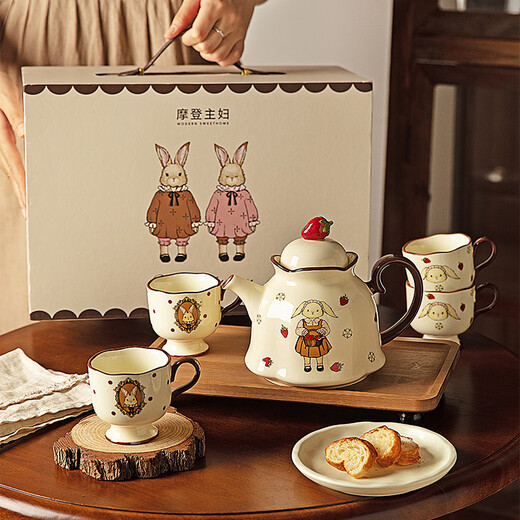 Modern Housewife Hera Rabbit Tea Set Tea Kettle Tea Water Separator Housewarming New Home Gift Ceramic Kettle Tea Cup Hera Rabbit One Pot Four Cups + Tray - Strawberry Style, 950ml