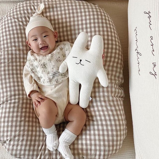 FORGET INins style newborn bionic bed uterine bed crib bed bed baby full moon lying pad baby photo yellow