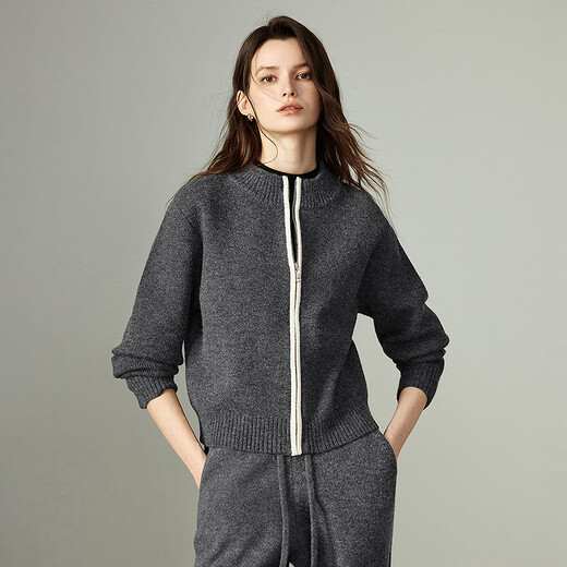 Chuyu Contrast Color Sweater Jacket Wide Leg Pants Women's 2025 Winter New Thick Arctic Velvet Sports Style Two-piece Suit Dark Gray S