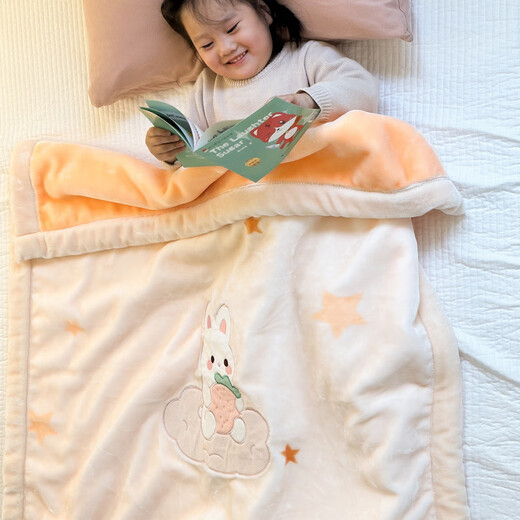 Hengyuanxiang (hengyuanxiang) children's baby blanket double-layer thickened winter baby blanket kindergarten nap quilt coral velvet cloud blanket Strawberry Rabbit-Jade color 110cm*140cm