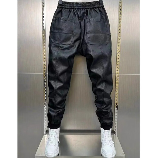 Winter cold-proof leather pants for men with fur integrated velvet and thickened waterproof and oil-proof motorcycle knee-pad leather trousers, black leather pants, cold-proof and warm in winter, plus velvet 2XL recommended 135-150 Jin Jin equals 0.5 kg