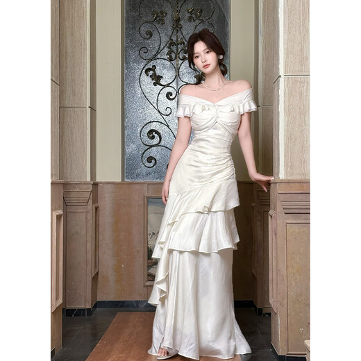 GJFDGood Job Tuileries Garden French one-shoulder light luxury dress niche dress high-end fishtail skirt light apricot long S