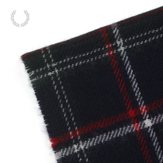 Fred Perry men's plaid woolen scarf 2025 autumn new retro college style tassel wool scarf NYP/white F
