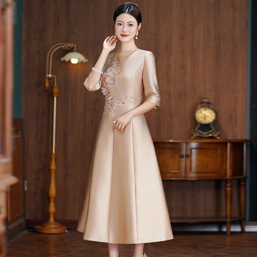 Seasonal champagne color grandma's dress autumn and winter new mother's wedding wedding banquet elegant mid-length dress 3 champagne gold 8010 M (90Jin Jin is equal to less than 0.5 kg)