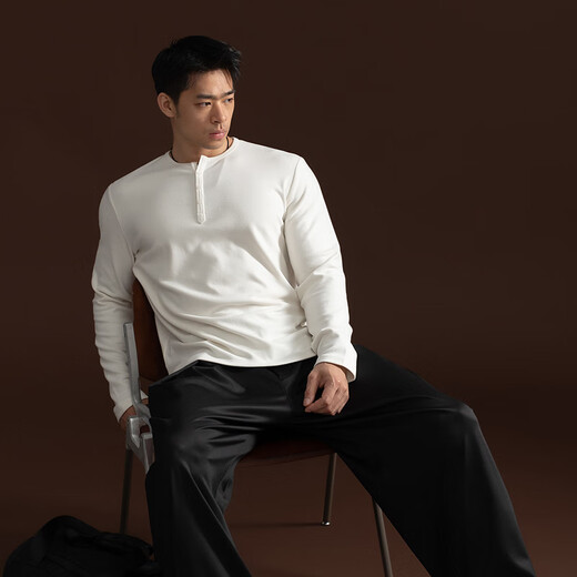 Monster Guardians long-sleeved fitness clothes for men, far infrared heating and warm sports tops, slim fit and skin-friendly two-color Henley shirt, black L