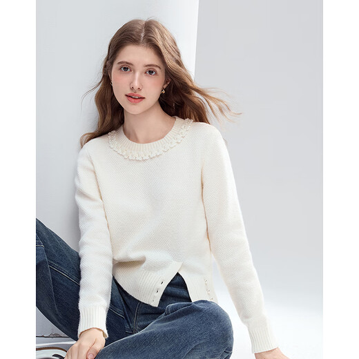 Betu women's 2025 winter new sweater neckline lace slit design gentle simple top women 2510T36 off-white L