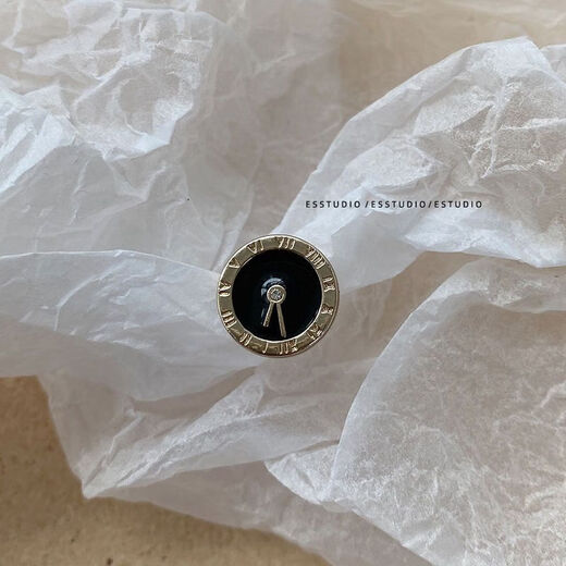 Ye Yu Xiaoxiangfeng round clock metal shirt button cardigan button versatile sweater jacket decorative button cuff button collar button clock white oil 1 piece