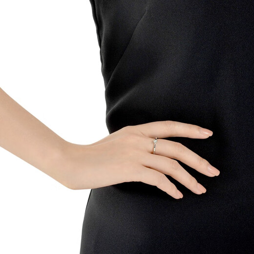 Chow Sang Sang diamond ring Pt900 platinum classic six prong set engagement diamond ring wedding full love diamond 79425R 13 circles/P900/main stone 35 points/G color/VS1 clarity