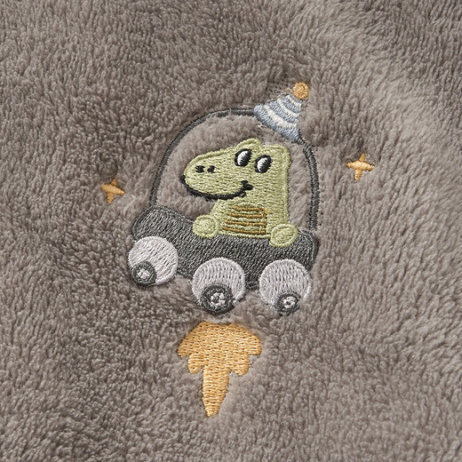 芬腾儿童睡衣防静电双面暖绒25年秋冬新款长袖男童家居服套装