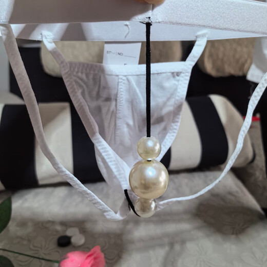 He Jiagong men's thong 3cm large beads sexy double butt back hollow T-shaped butt-revealing underwear transparent temptation low-waist pants black