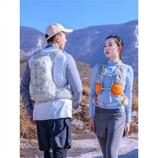 GPHF Japan Outdoor Cycling Hiking Backpack Travel Mountaineering Backpack Cross-country Sports Running Backpack Lightweight and Breathable Classic Black + Free Helmet Network